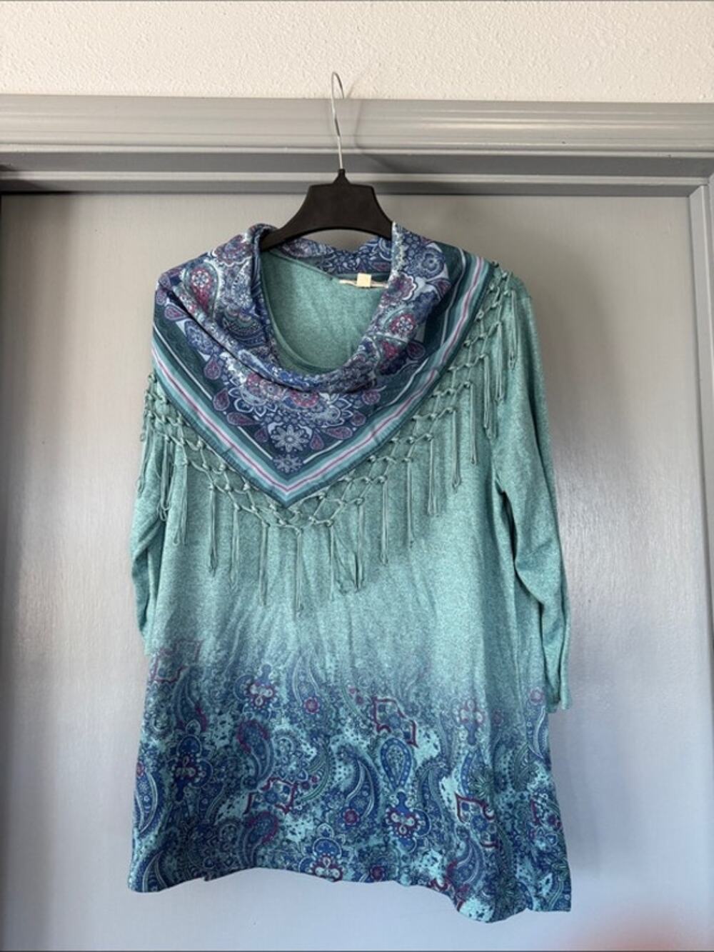Cactus + Pearl Women's Western sz M Fringed Scarf 3/4 Sleeves Border Print